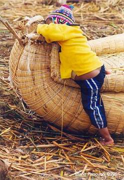 Descansando_Uros Titicaca_Peru